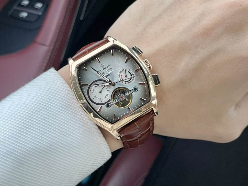 Patek Philippe 42mm 011023